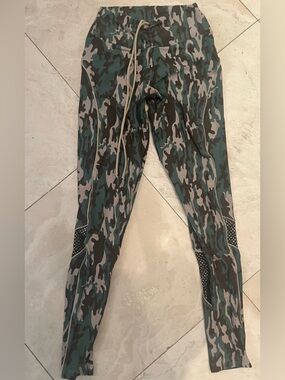 Camo Leggings with Mesh Insets